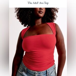 The A&F Ava Top - XL